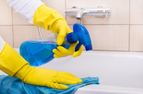 Move out cleaning service for a property in NW3